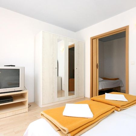 Apartments By The Sea Promajna, Makarska - 2673 Rom bilde