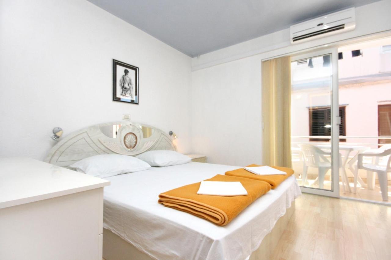 Apartments By The Sea Promajna, Makarska - 2673 Eksteriør bilde