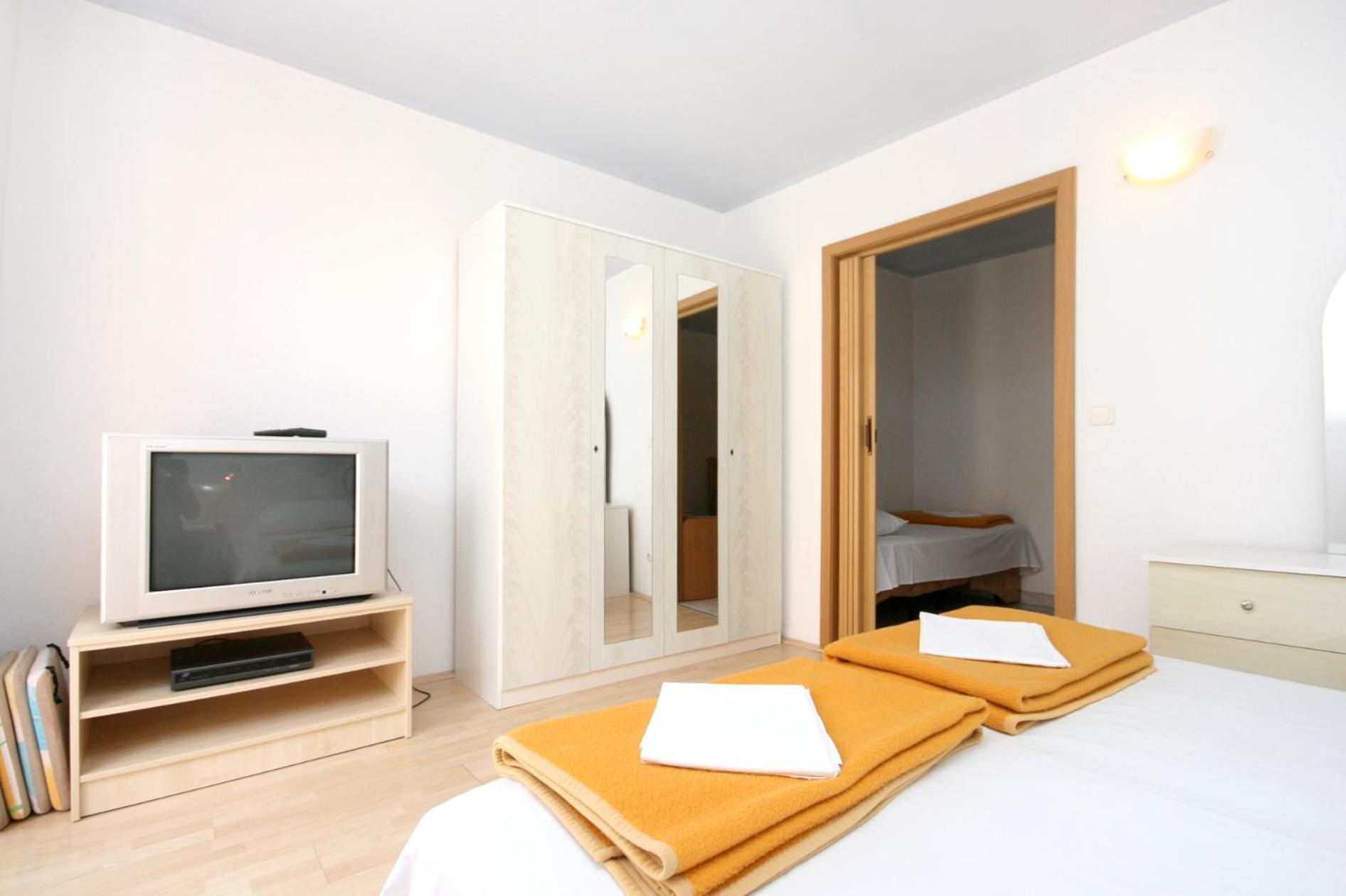 Apartments By The Sea Promajna, Makarska - 2673 Rom bilde
